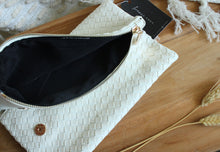 Load image into Gallery viewer, Aurora Clutch