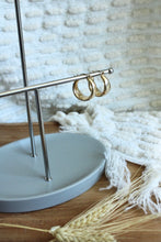 Load image into Gallery viewer, Sanya Earrings